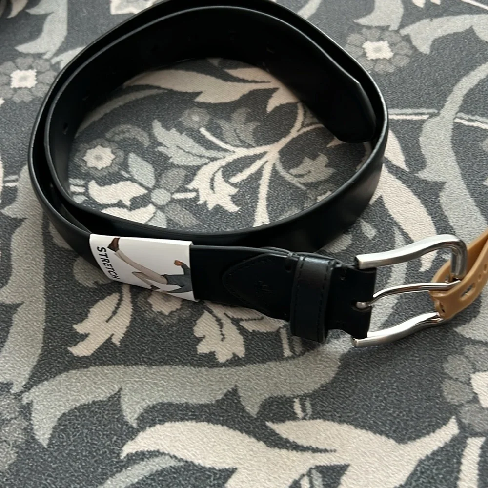 Dockers belt, new black small stretch